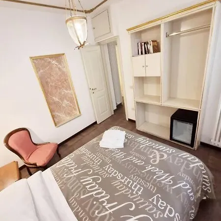 Ca'briani Luxury - Behind S.mark Square