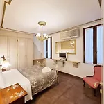 Ca'briani Luxury - Behind S.mark Square * Venedig