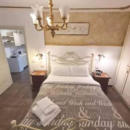 Ca'briani Luxury - Behind S.mark Square Apartament